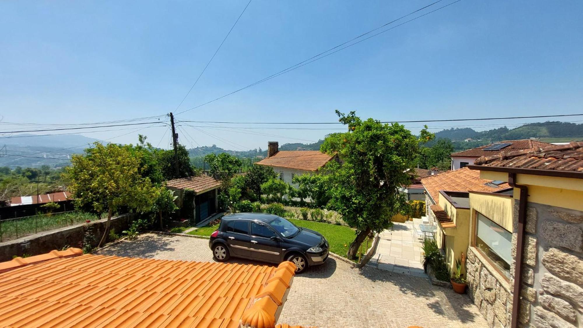 Alpendre Guimaraes